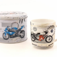 Pit Stop Mug in a Tin